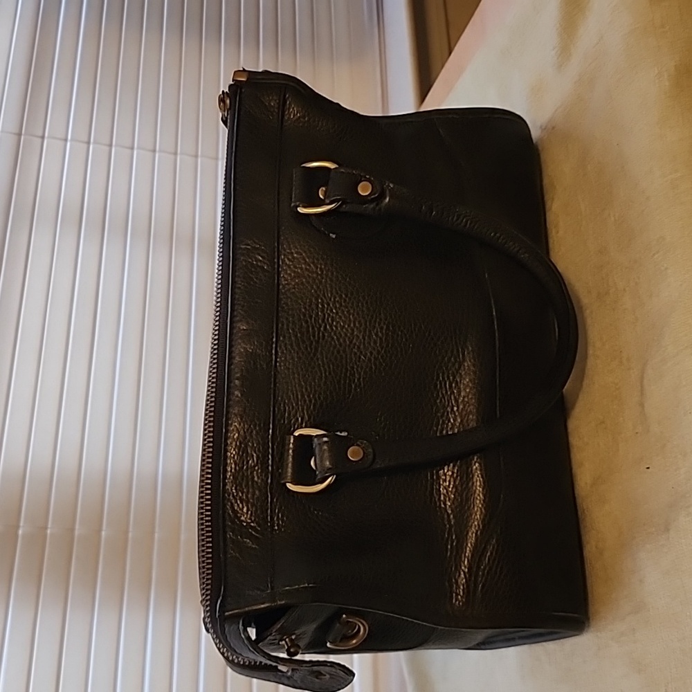 VINTAGE BRAHMIN HANDBAG